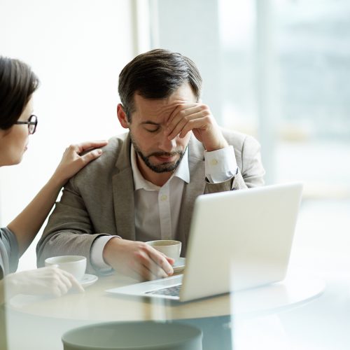 Dicas para Administrar a Frustração de Reprovação em Concursos e Continuar no Caminho Rumo à Aprovação